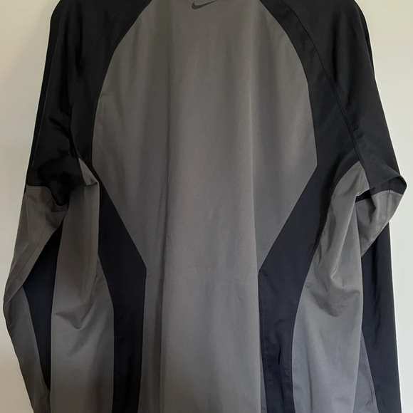 Nike Golf Jacket Womens Black Storm Fit Zip Up Black Jacket Size XL - Picture 3 of 4
